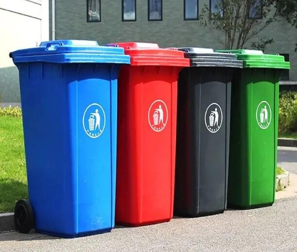 贝博BB娱乐狼堡:贵宾室的痰盂 是怎么消失的？